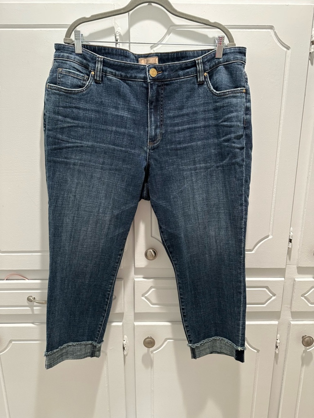 Kut from the Kloth Cropped Dark Blue Skinny Jeans